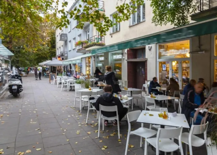 Saska Modern Przy Stadionie * Warschau